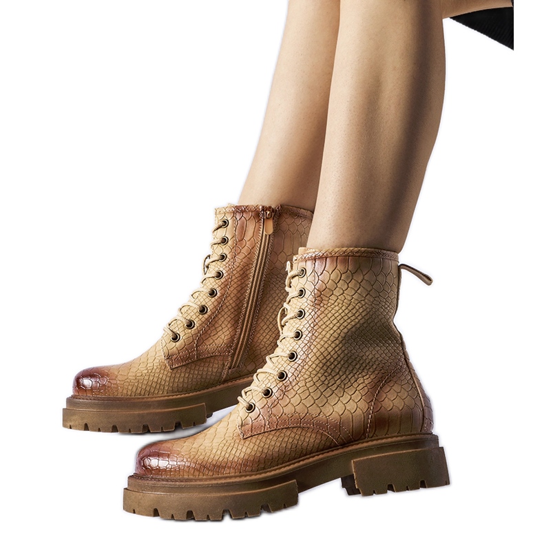 Bota animal print bege escuro, Suviana