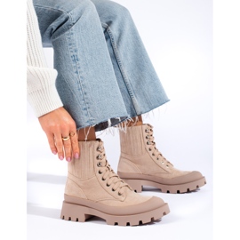 SHELOVET Botins bege em camurça com atacadores SHELOVET Botins bege em camurça com atacadores