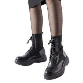 Trabalhadores de meias negras enormes de Perticara preto