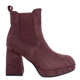 Bota de salto largo Ciara Brown marrom