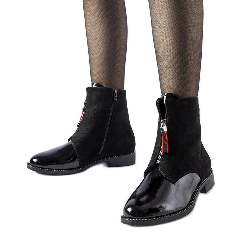 Botins Belvedere com isolamento preto e patente Botins Belvedere com isolamento preto e patente