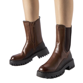 Botas com isolamento marrom da Donigala