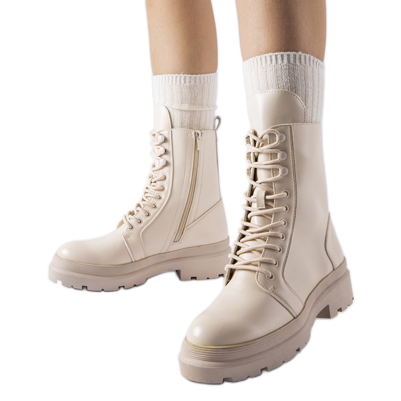 Botas rasteiras bege com protetor Zacharie