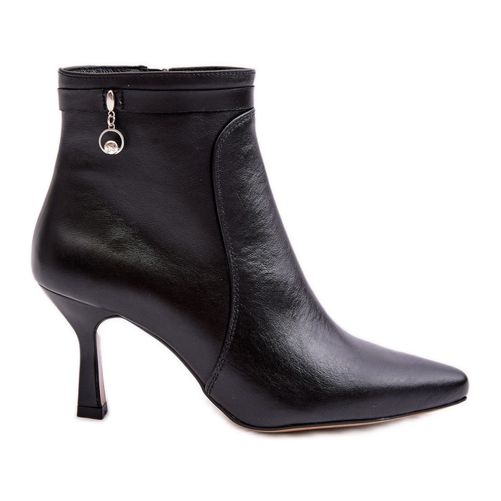 Botins femininos de couro Maciejka 06301-01 pretos