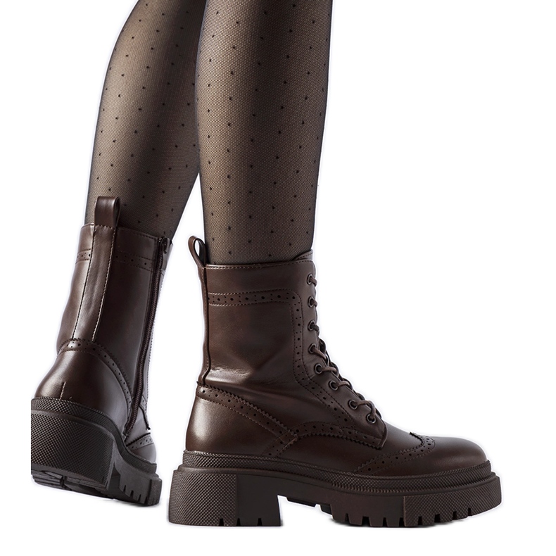 Botas marrons decoradas com costura Nicla castanho