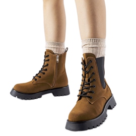 Botas marrons com sola Swinford enorme castanho