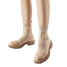 Botins meia marrom com strass da Vail castanho