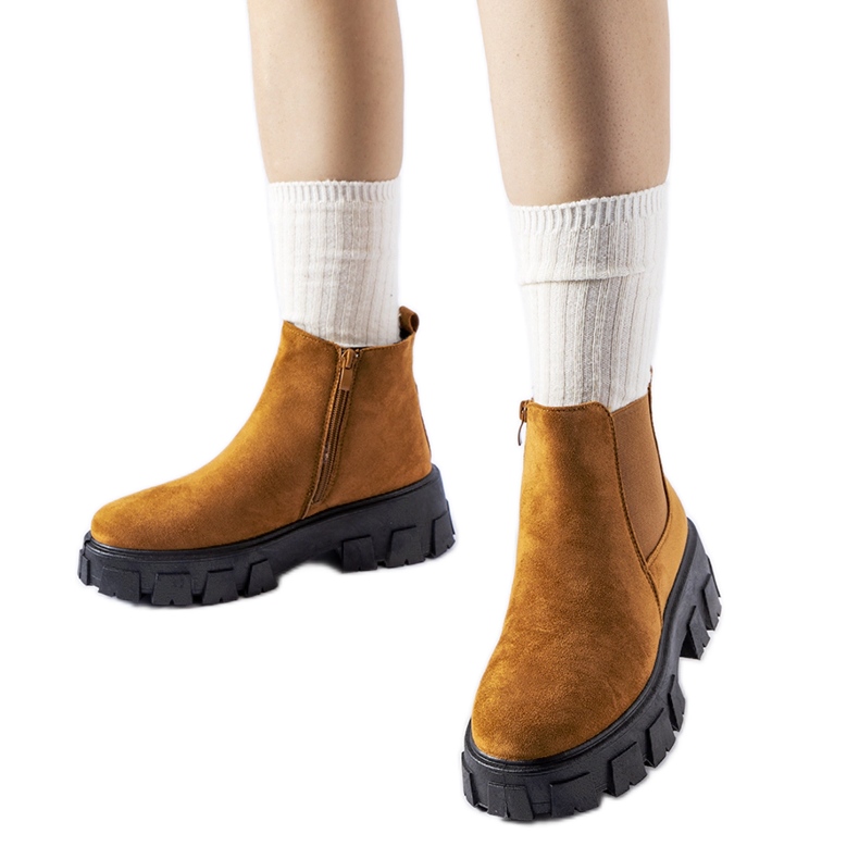 Sapatos baixos marrons com sola enorme Willo castanho