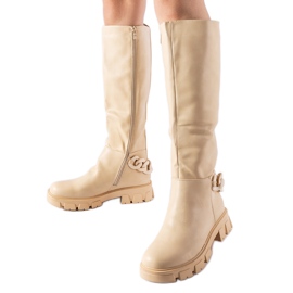 Botas rasteiras bege com corrente Armand