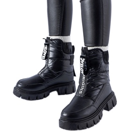 Botas de neve Lessard acolchoadas com isolamento preto Botas de neve Lessard acolchoadas com isolamento preto