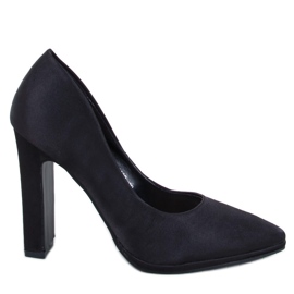 Olivv Sapatos de cetim preto com salto largo
