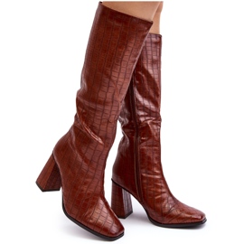 Botas femininas marrons de salto alto com relevo decorativo Vabaria marrom