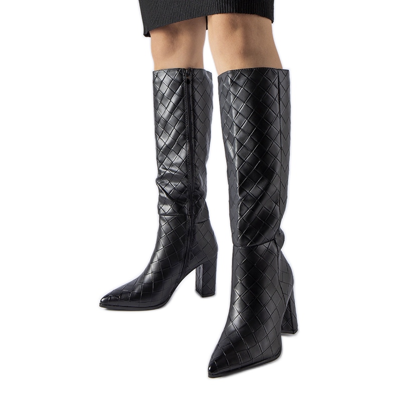Botas pretas decoradas com acolchoado Brannon preto