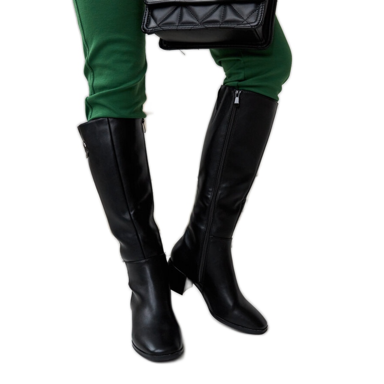 Botas pretas com fivela decorativa Sydney preto