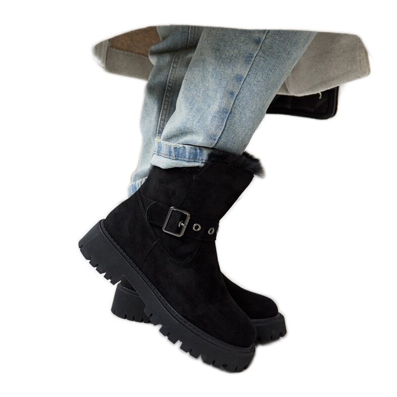 Botas Arturo em camurça ecológica com isolamento preto