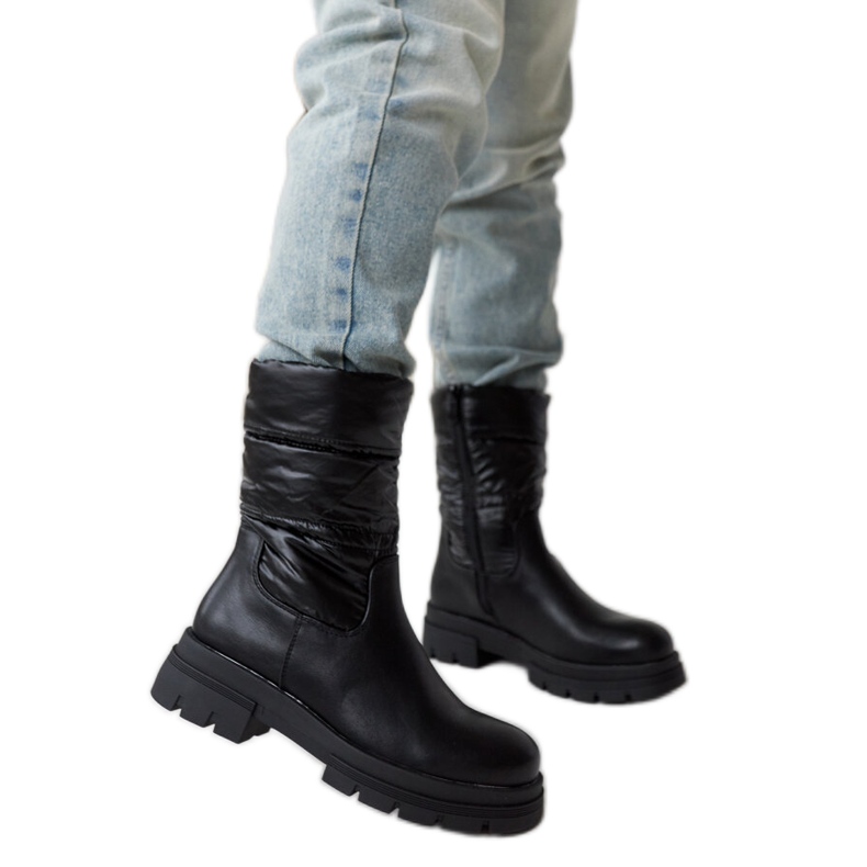 Botins pretos com isolamento e acolchoado Malvaro