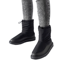 Botas de neve Whitetail com isolamento preto