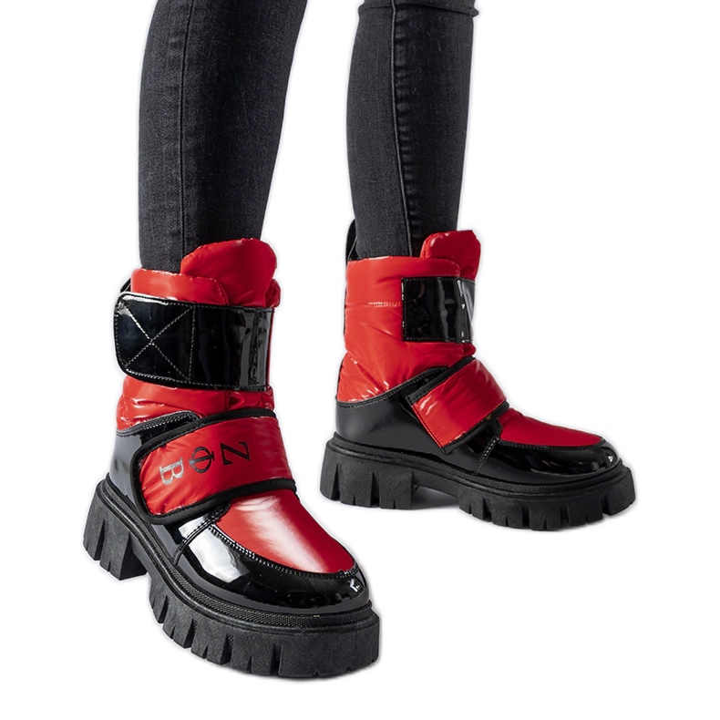 Botas de neve isoladas Reppert pretas e vermelhas vermelho