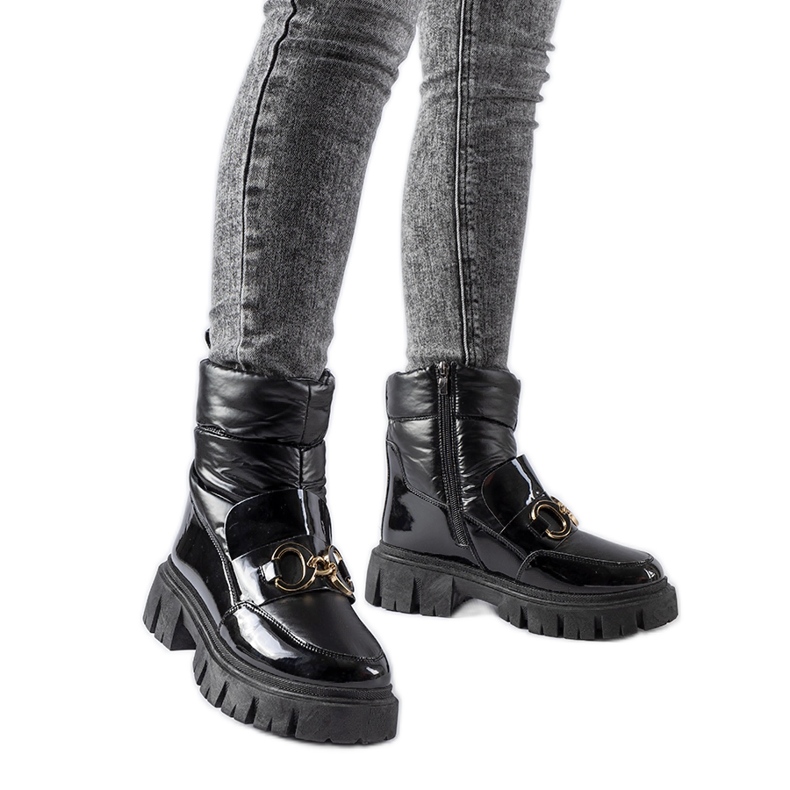 Botas de neve pretas envernizadas com fivela Elijah preto