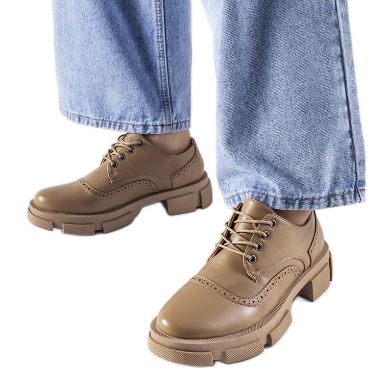 Sapatos com atacadores castanhos Piazzetta