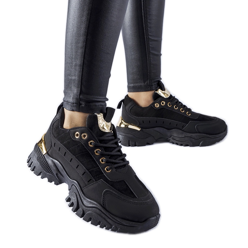 Laudes tênis esportivos pretos