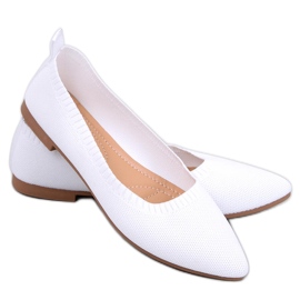 Sapatilhas brancas com aberturas Kreiss branco Sapatilhas brancas com aberturas Kreiss branco