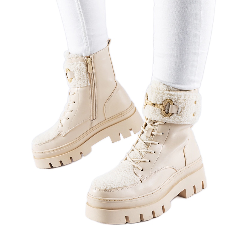 Botas de trabalho bege com isolamento e fivela Highland Botas de trabalho bege com isolamento e fivela Highland