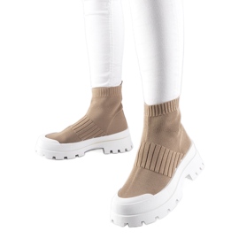 Tênis marrom com parte superior flexível Varden