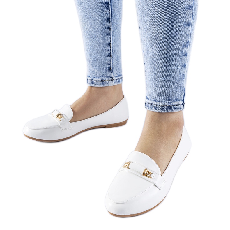 Mocassins brancos com fivela Velino