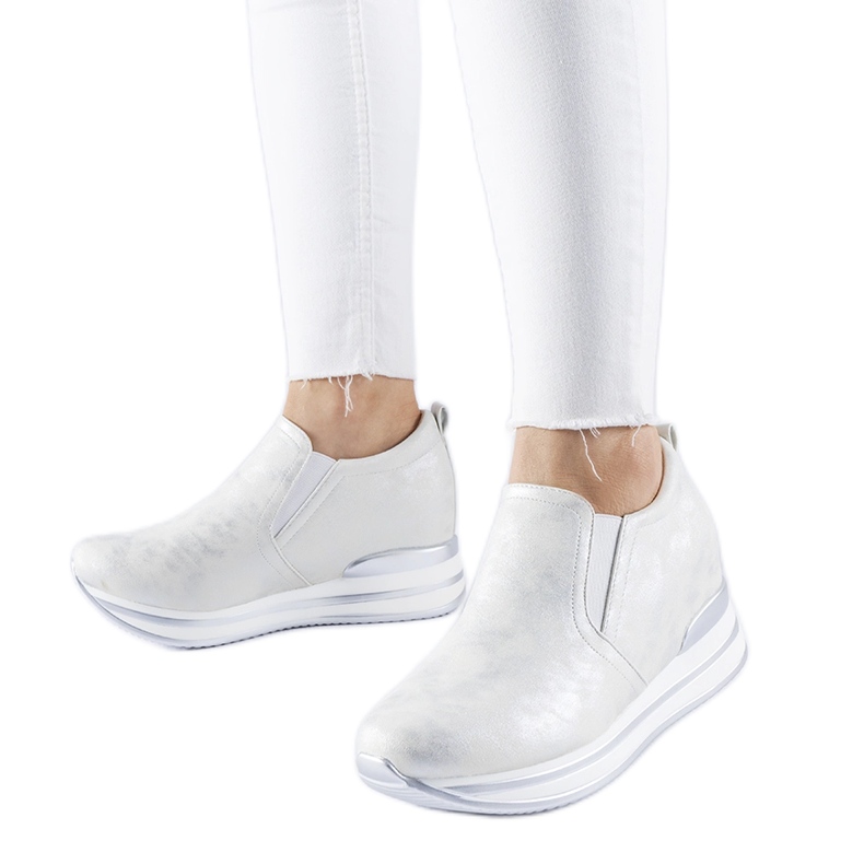 Tênis de cunha prateada Alquippa prata