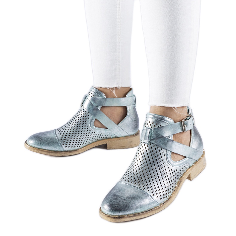 Botins verdes vazados e de cano alto da Kooter