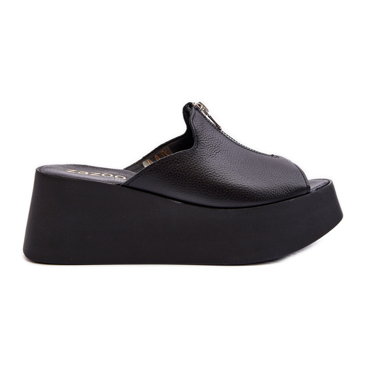 Chinelos femininos Zazoo 2916 em uma plataforma enorme com zíper, preto
