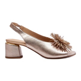 Sandálias de Couro Com Decoração Laura Messi 2719 Ouro dourado