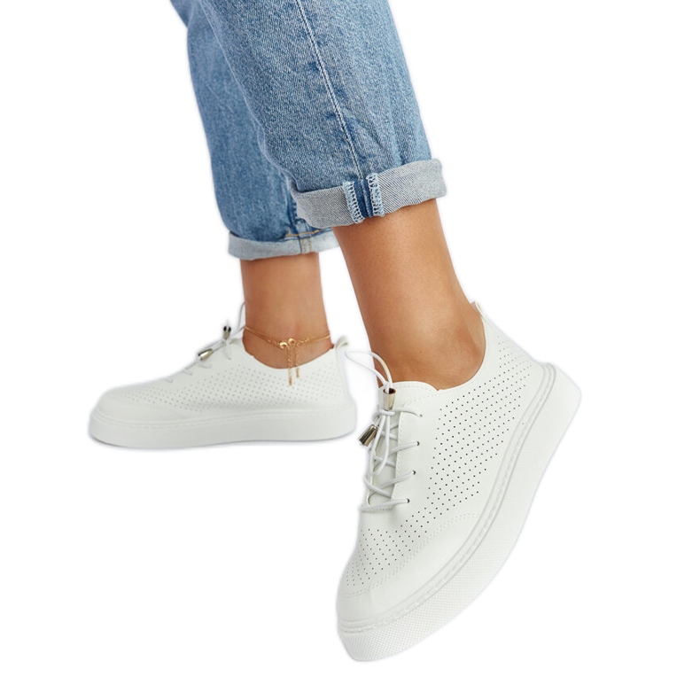Tênis branco perfurado Laytonville