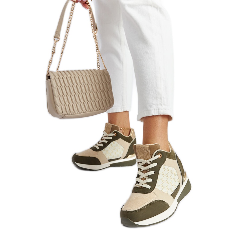 Tênis de cunha verde castanha