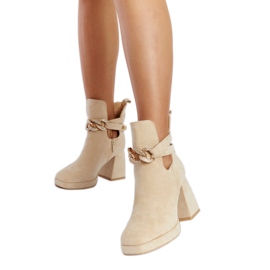 Botins bege decorados com zircônias cúbicas Elm