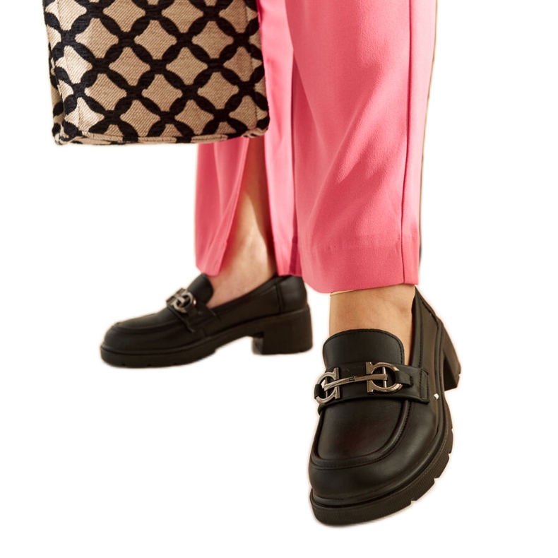 Mocassins Tytti pretos de couro ecológico