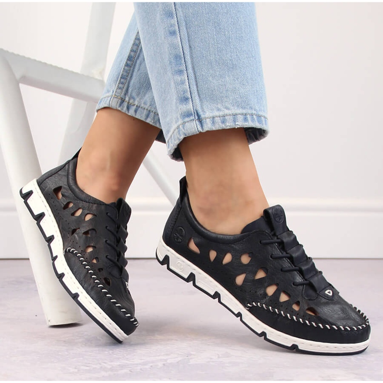 Sapatos femininos de couro com aberturas, azul marinho Rieker 49956-14