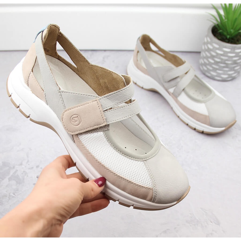 Sapatos femininos confortáveis ​​com velcro multicolor Remonte D0G08-40 multicolorido