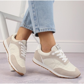 Calçado esportivo feminino de couro com cadarço, bege Vinceza 72301