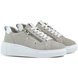 Calçados esportivos femininos de couro cinza