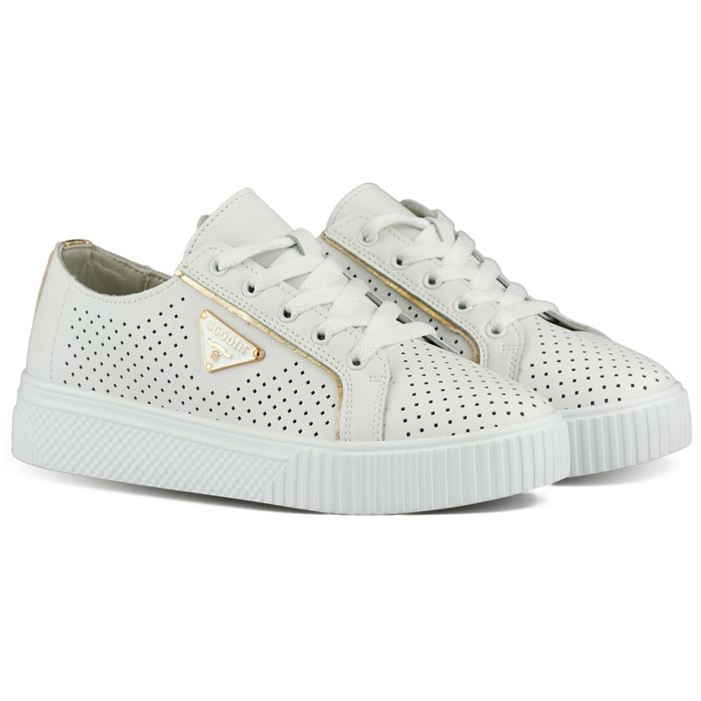 Calçados esportivos femininos brancos com aberturas em couro natural