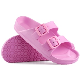 Chinelos rosa com duas fivelas