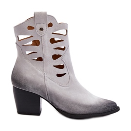 Botins de couro com recortes Maciejka 06412-11 Branco