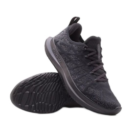 Sapatos Under Armour Velociti 3 M 3026117-001 preto