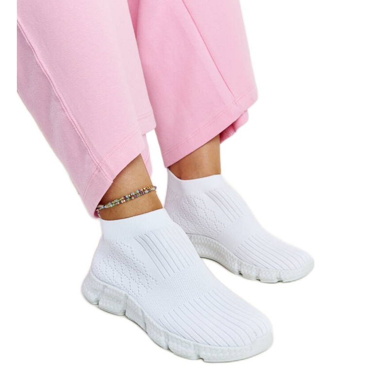 Tênis esportivos leves brancos da Vaclav