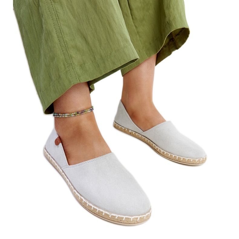 Tênis Gimja prata cinza