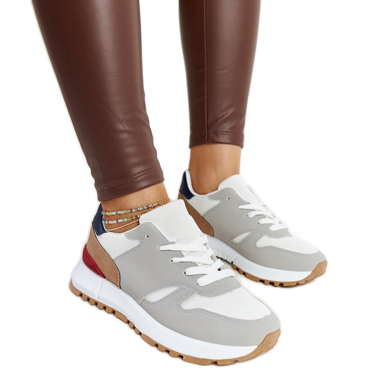 Tênis multicoloridos na plataforma Sultisz cinza