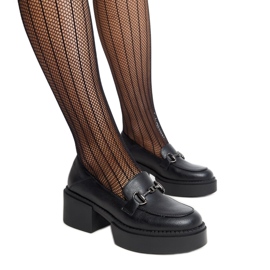 Sapatos pretos de couro ecológico com salto alto da Vinceza