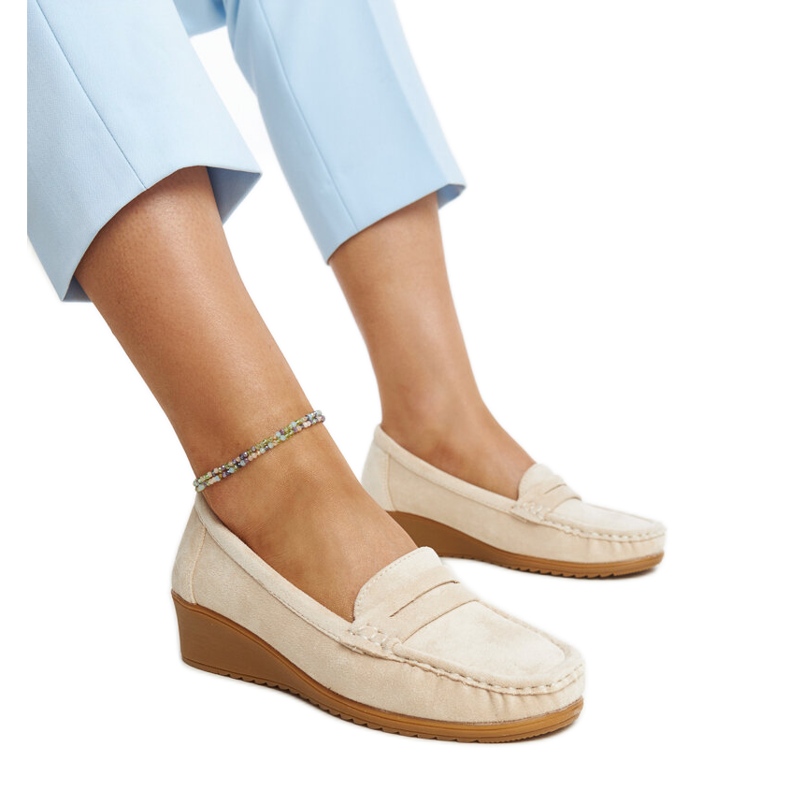 Mocassins de camurça bege claro Sakena